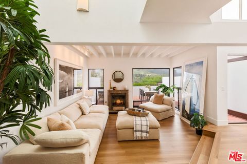 Photo of 29221 Heathercliff Road #13, Malibu, CA 90265 (MLS # 26668993)