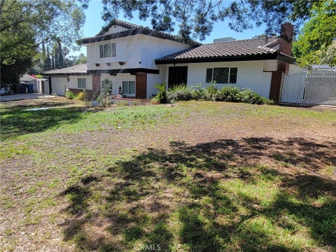 Photo of 2350 Shadow Hill Drive, Riverside, CA 92506 (MLS # IV26126142)