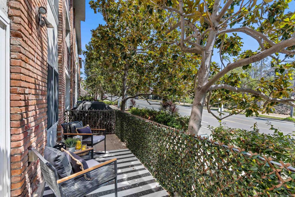 540 Hawthorn 1A
