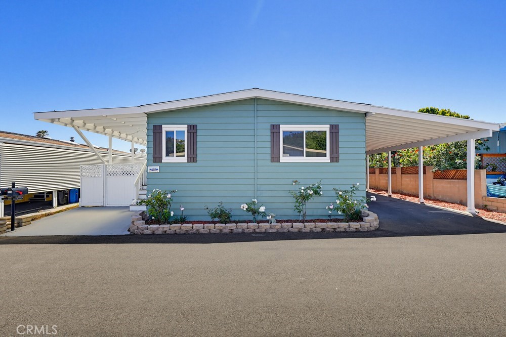 2275 W 25th 186