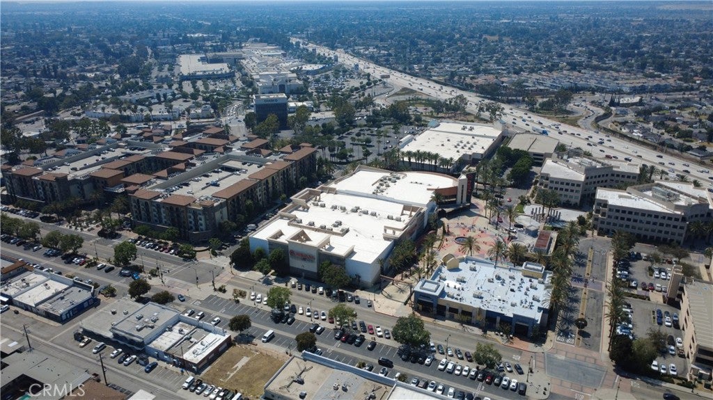 230 S Glendora