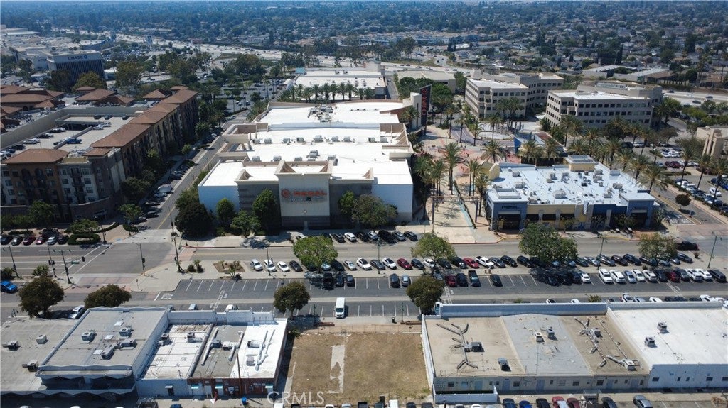 230 S Glendora Ave, West Covina, CA 91790