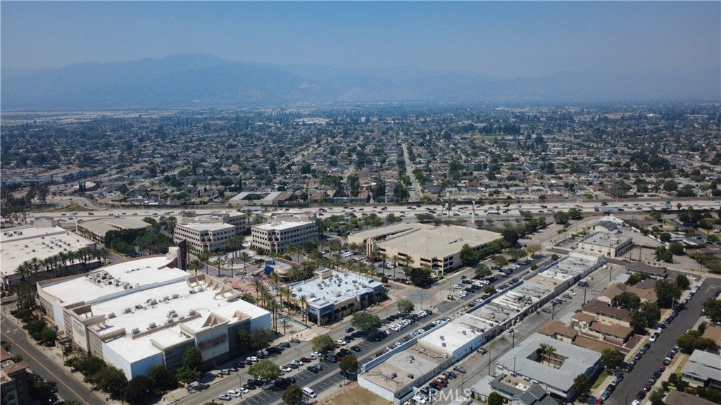 230 S Glendora