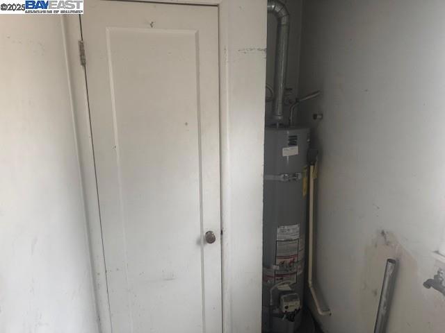 LINCOLN HIGHLAND - Residential