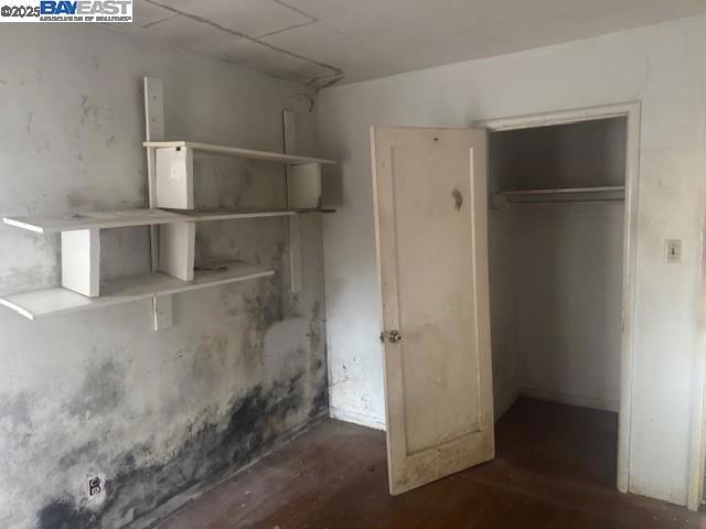 LINCOLN HIGHLAND - Residential