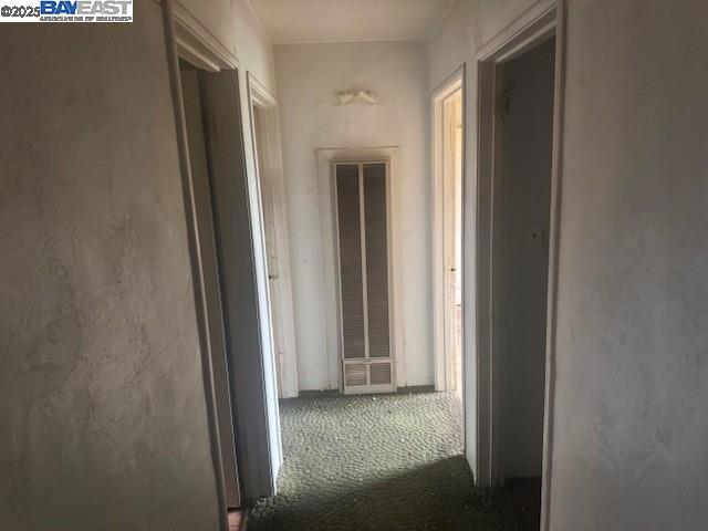 LINCOLN HIGHLAND - Residential