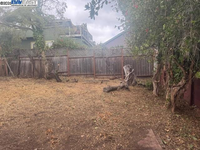 LINCOLN HIGHLAND - Residential