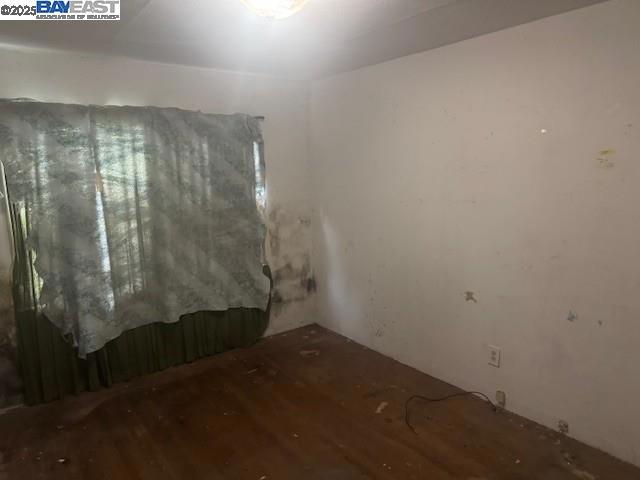 LINCOLN HIGHLAND - Residential