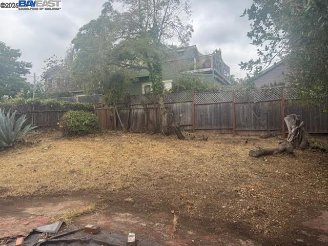 LINCOLN HIGHLAND - Residential