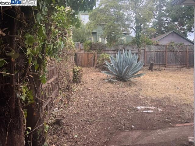 LINCOLN HIGHLAND - Residential