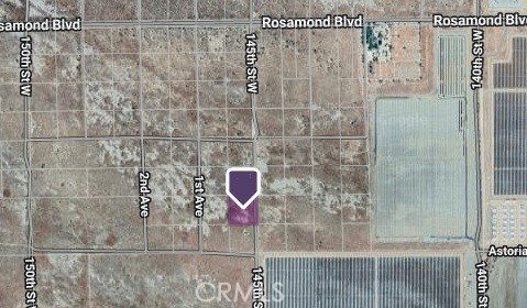 Prime Vacant Land Opportunity in Rosamond, Kern County – 2.5 Acres
Don’t miss your chance to own 2.5 acres (108,900 sq ft) of vacant land in the growing community of Rosamond, CA! Located in Kern County, this spacious lot offers endless possibilities—whether you're looking to build your dream home, start a small ranch, or investment