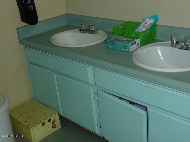 Other - 0011 - Commercial Sale