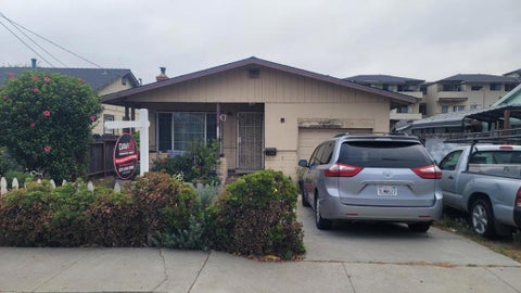 Photo of 1189 Phoenix Avenue, Seaside, CA 93955 (MLS # ML82059062)