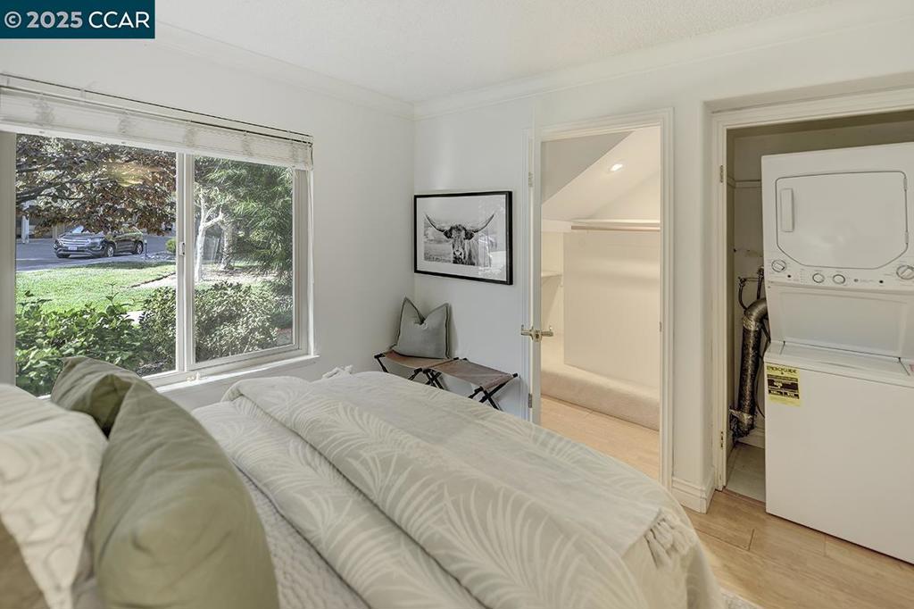 ROSSMOOR - Residential