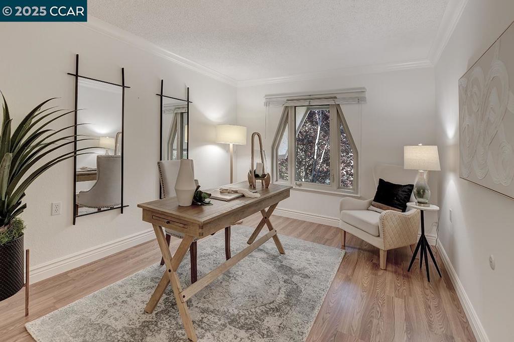 ROSSMOOR - Residential