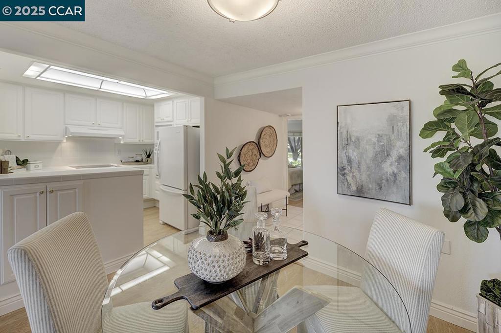 ROSSMOOR - Residential