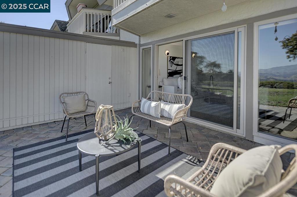 ROSSMOOR - Residential