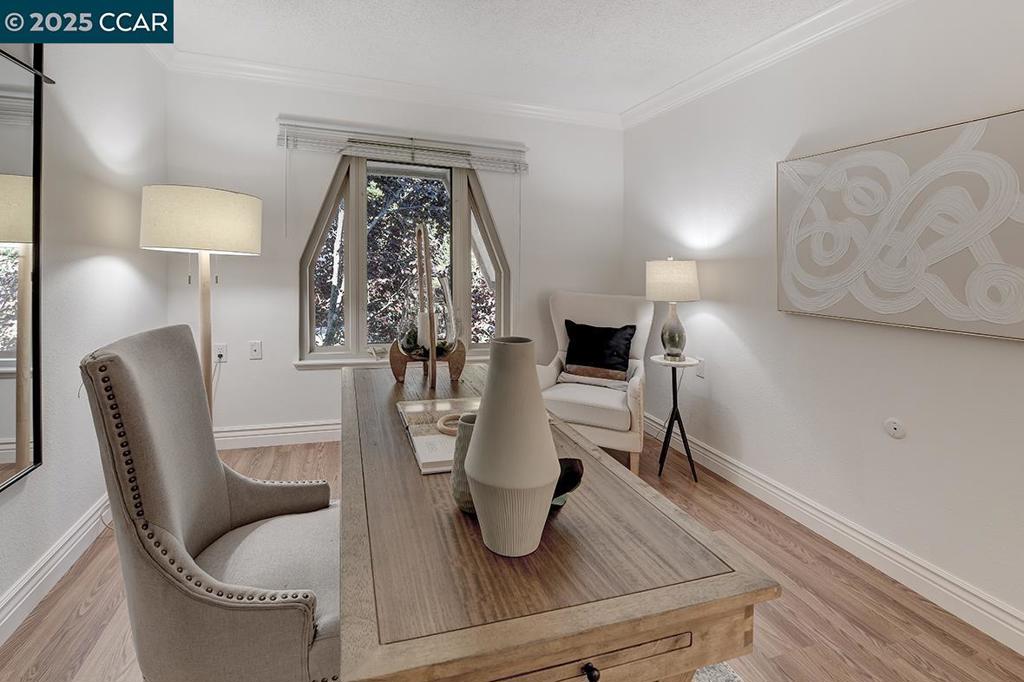 ROSSMOOR - Residential