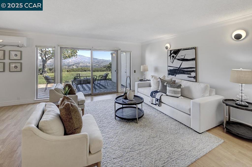 ROSSMOOR - Residential