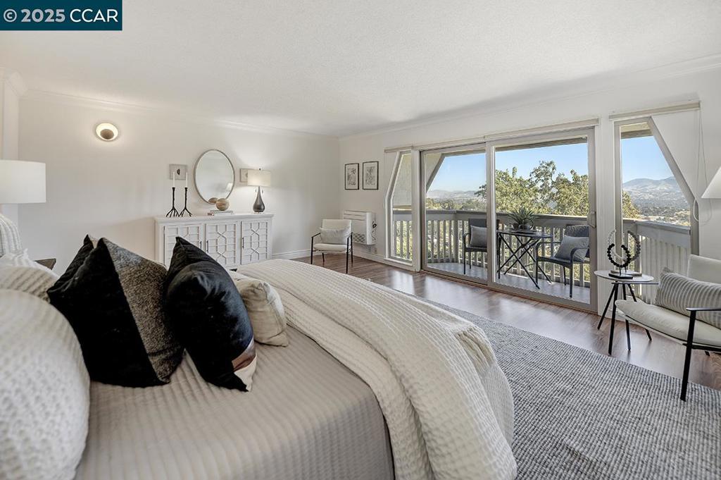 ROSSMOOR - Residential