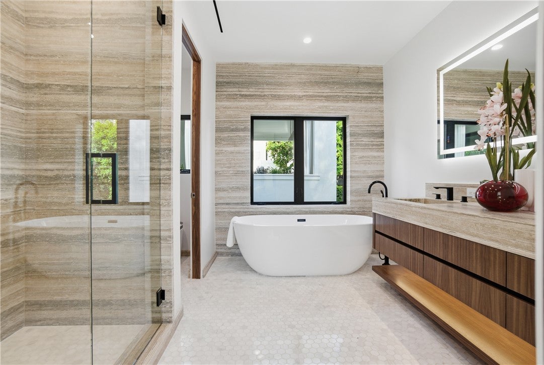 2910 Bayside, Corona Del Mar CA 92625 - Photo 12
