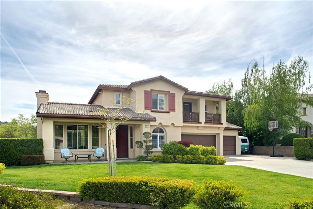 38806 Pomo Court