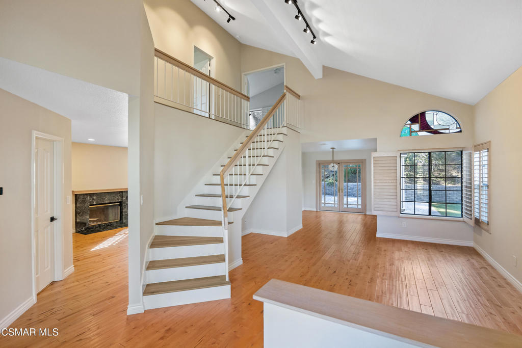 Properties 3831 Cottonwood Grove Trail