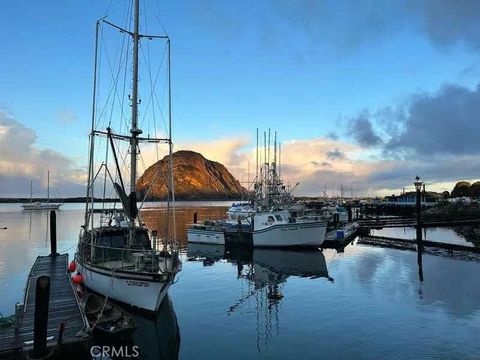 Photo of 541 Yerba Buena Street, Morro Bay, CA 93442 (MLS # NS26097870)