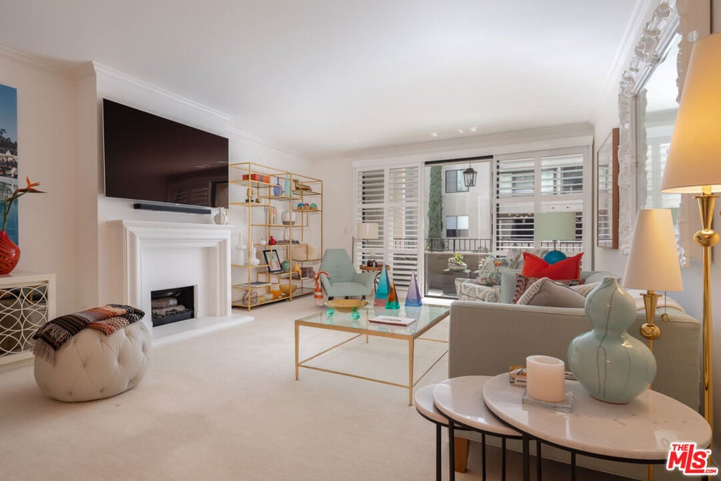 Photo of 8455 Fountain Avenue #518, West Hollywood, CA 90069 (MLS # 26855569)