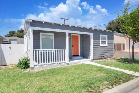Photo of 315 N San Jose AVE, Covina, CA 91723 (MLS # CV26159832)