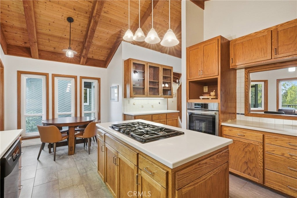 3315 Barranca