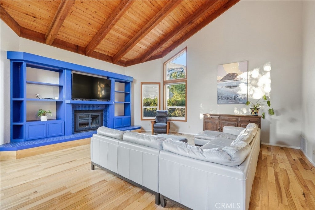 3315 Barranca