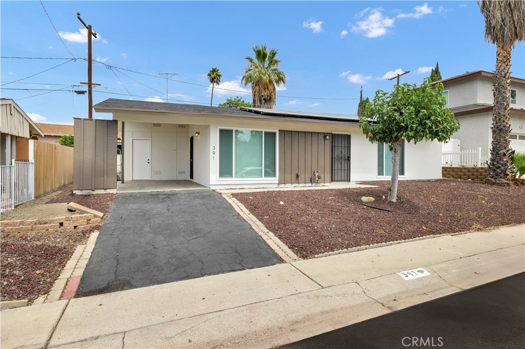 STEAL OF A DEAL BELOW $350K FOR THIS REMODELED PROPERTY! Full termite clearance! New windows and blinds with new LVP flooring throughout. Leased solar that covers 100% monthly energy usage with a low payment of $135 a month. Completely upgraded kitchen and bathroom as well.