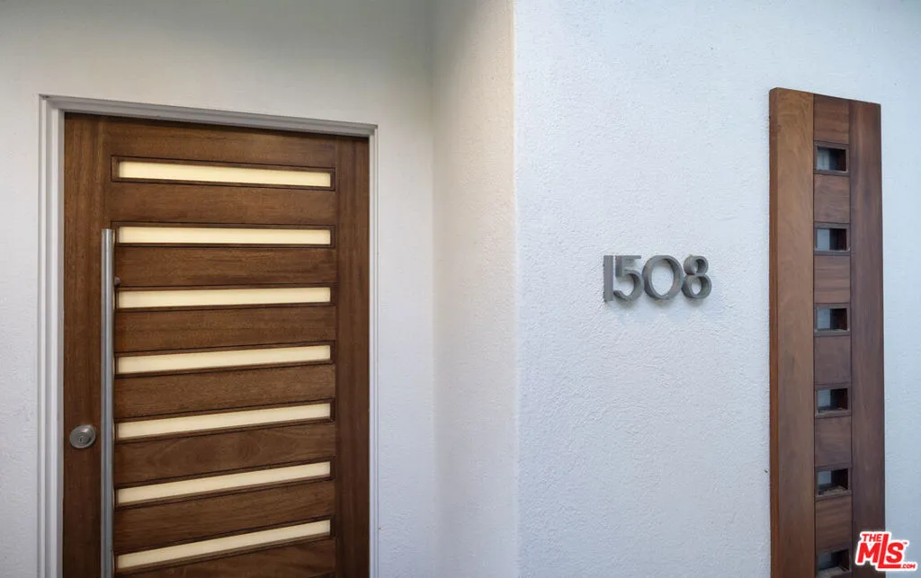 Santa Barbara, California 93108, United States, 2 Bedrooms Bedrooms, ,4 BathroomsBathrooms,Residential,Active,158702