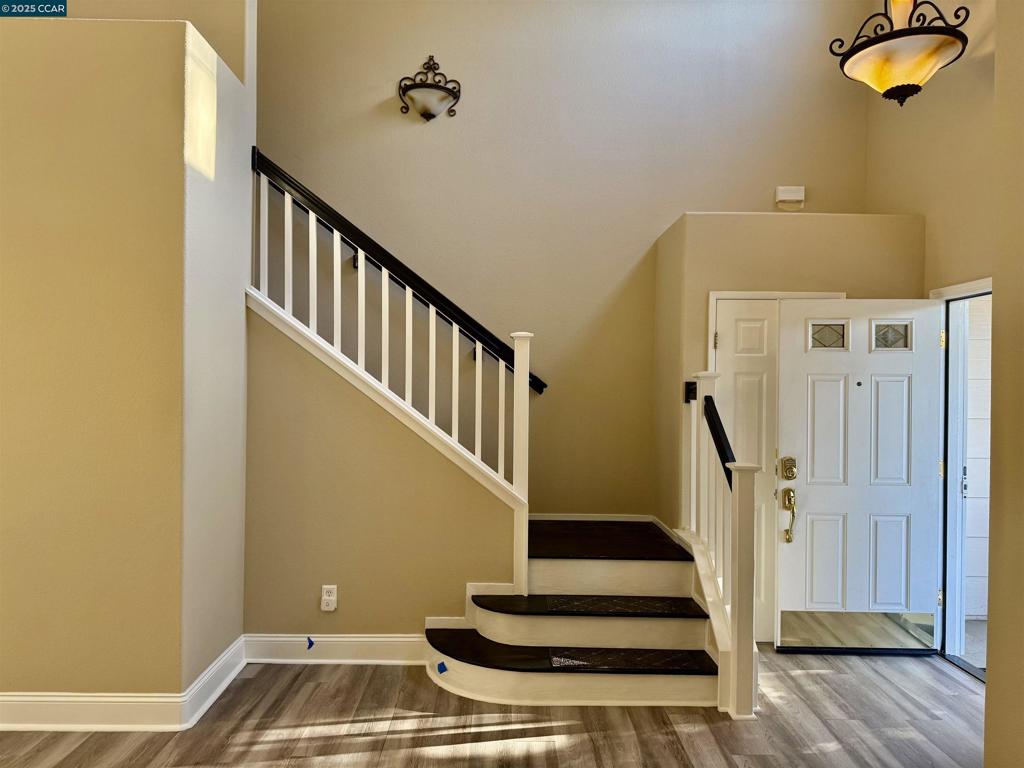 GREEN VALLEY LAK - Residential