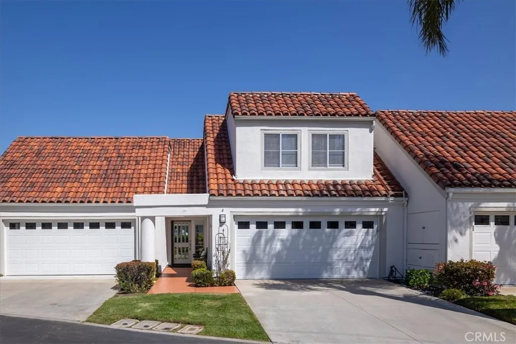 Dana Point, California 92629, United States, 3 Bedrooms Bedrooms, ,4 BathroomsBathrooms,Residential,Pending,103782