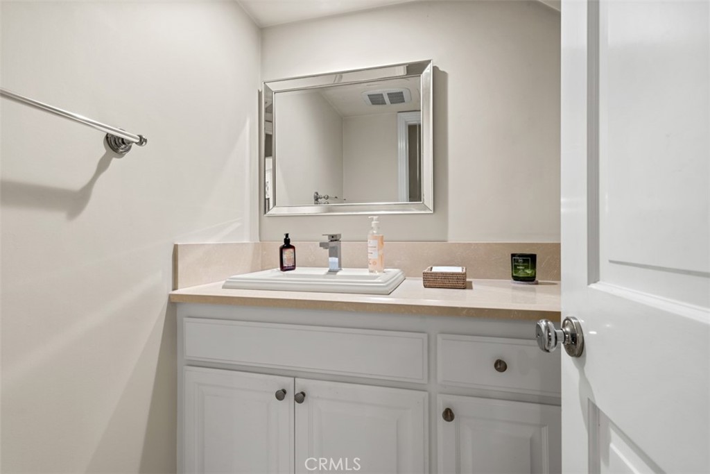 Corona del Mar South of PCH (CDMS) - Residential Lease