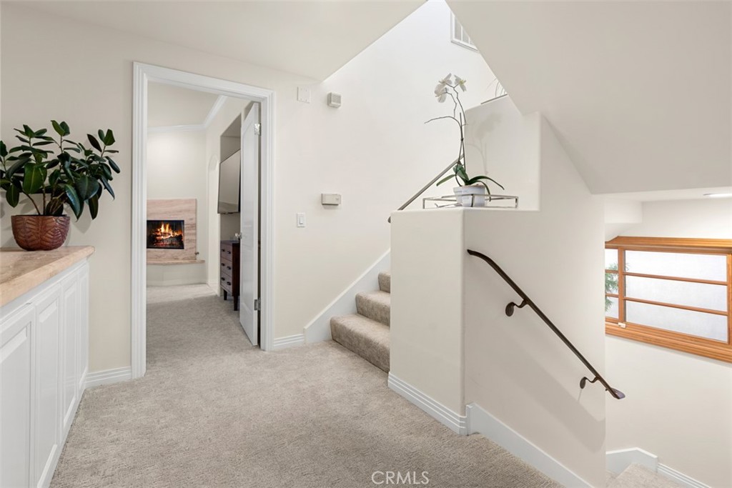 Corona del Mar South of PCH (CDMS) - Residential Lease