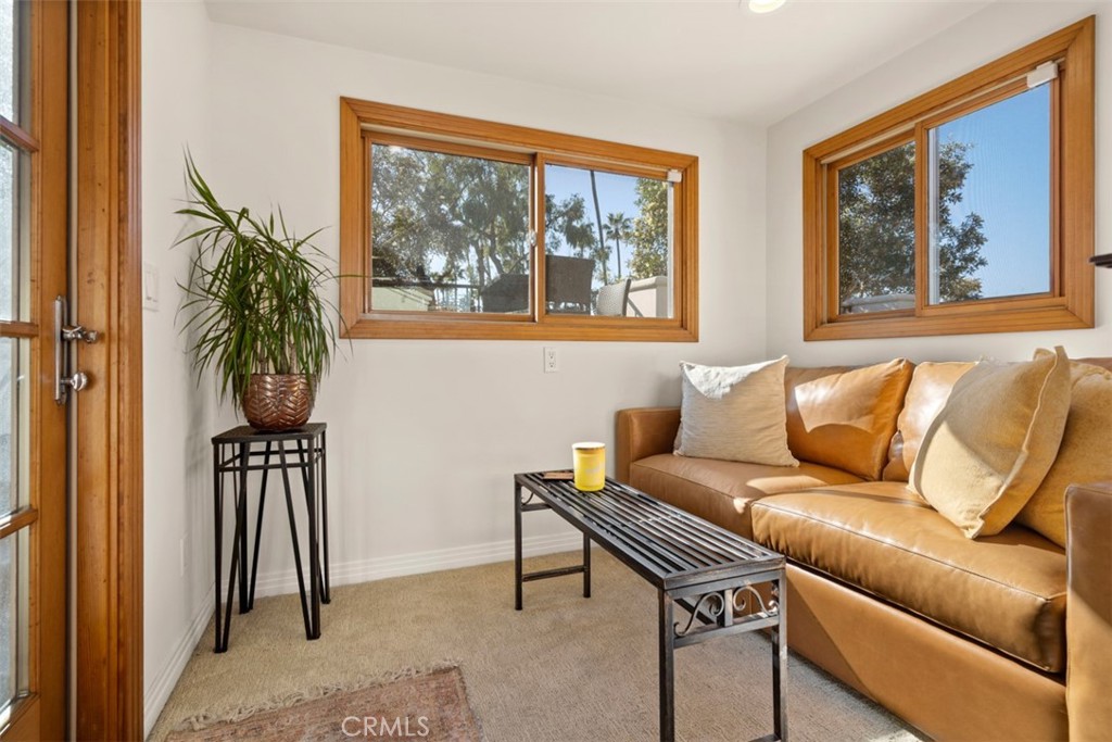 Corona del Mar South of PCH (CDMS) - Residential Lease