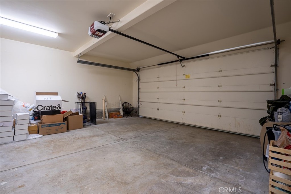 Corona del Mar South of PCH (CDMS) - Residential Lease