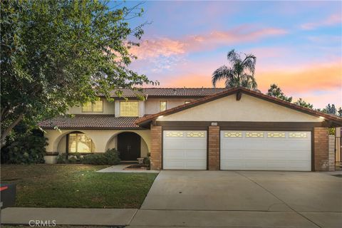 Photo of 1421 Magnolia Avenue Ave, Redlands, CA 92373 (MLS # IG25248153)