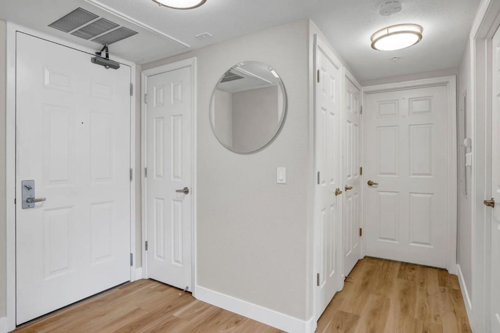 88 N Jackson Avenue 408