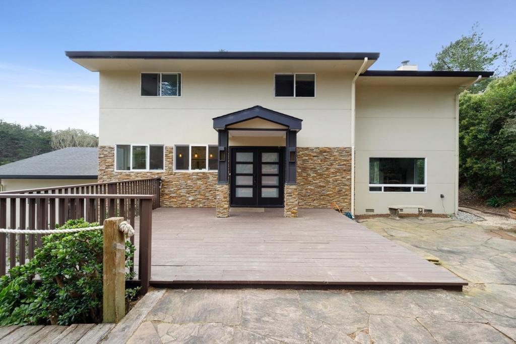 1790 Sunshine Valley Road