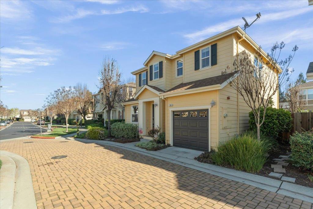 704 Tennyson Drive