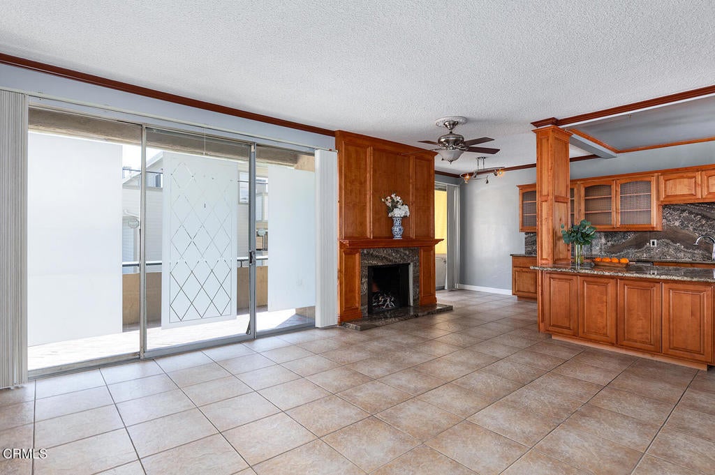 960 San Pasqual Street 110