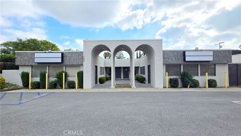 Photo of 750 N Mountain #BCD, Upland, CA 91786 (MLS # TR26053963)