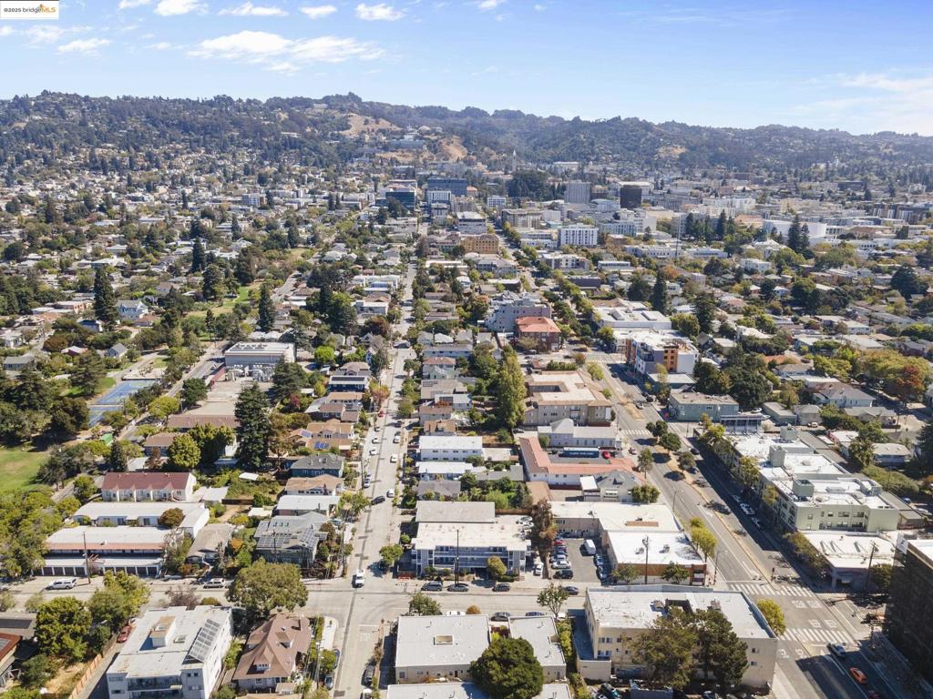 CENTRAL BERKELEY - Residential Income