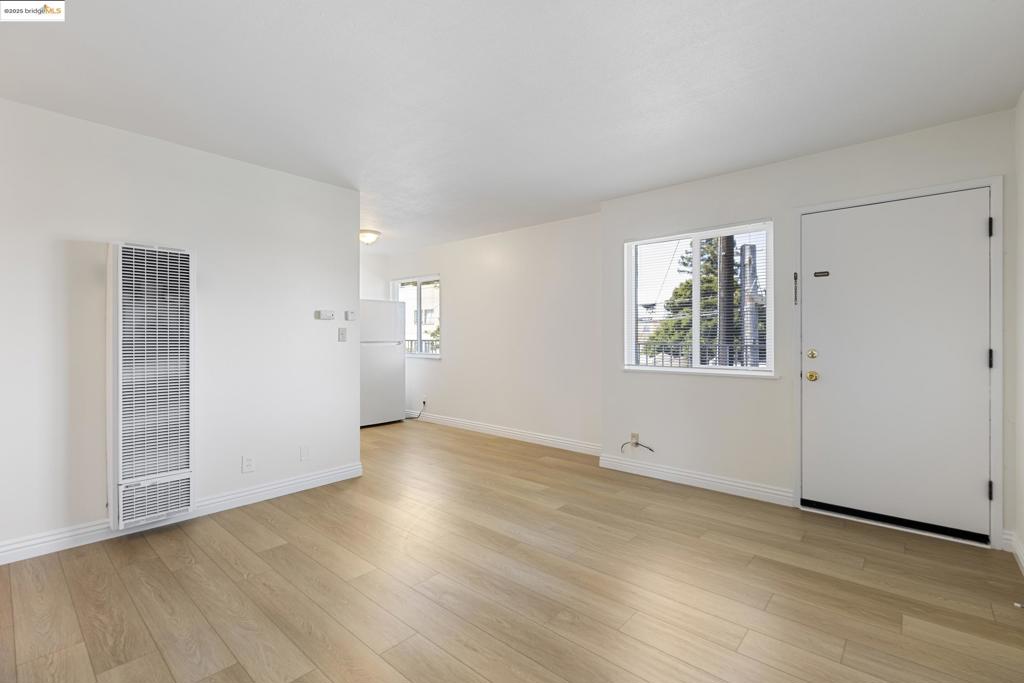 CENTRAL BERKELEY - Residential Income
