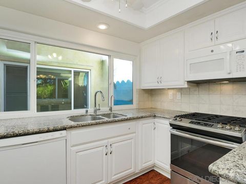 4708 Galicia Way Oceanside CA 92056