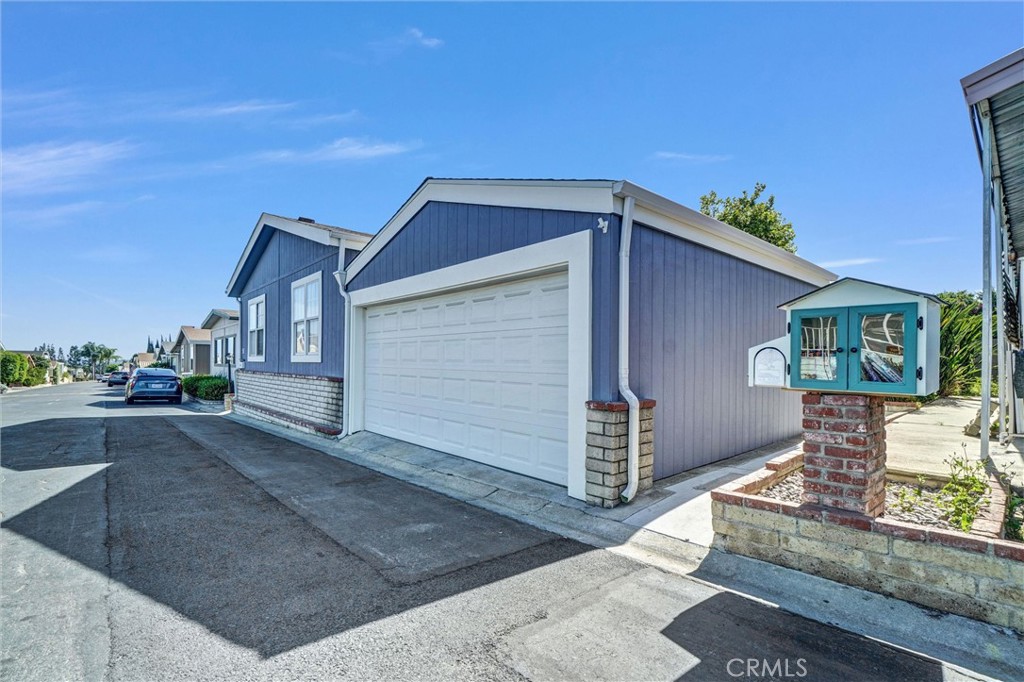1051 Site Drive 51